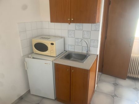 Studio/Γκαρσονιέρα για ενοικίαση Αρμενιό (Κομοτηνή) - Photo 4