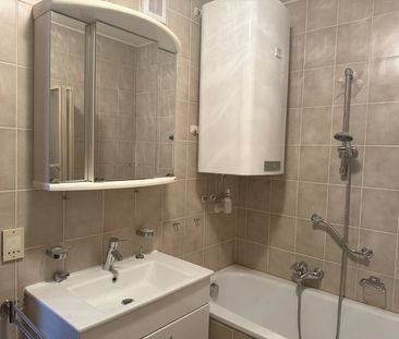 Neu renovierte 3-Zimmerwohnung mit Loggia, Gemeinschaftsgarten, Ste... - Foto 6