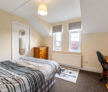 3 bedroom apartment to rent - Photo 5