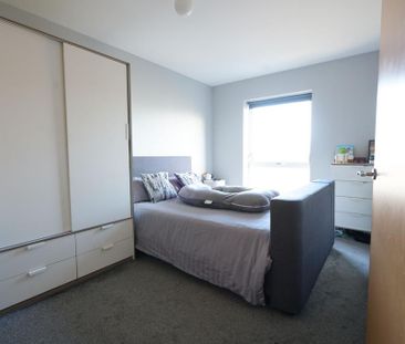 2 bedroom flat to rent - Photo 6