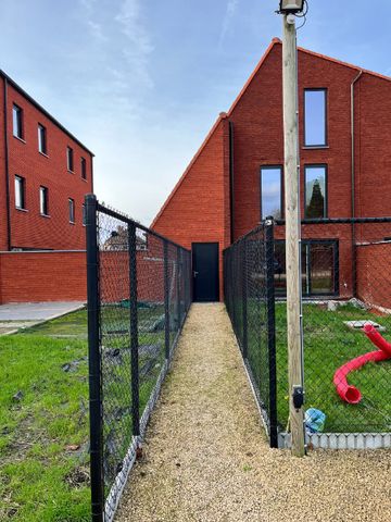 Centrum gelegen appartement met 2 slaapkamers - Photo 2