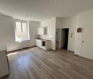 Location Appartement 2 pièces 30m² ST FONS 69190 - Photo 2
