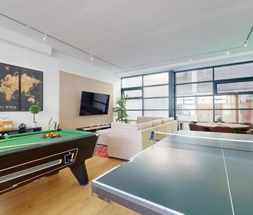 Studio to rent - Photo 2