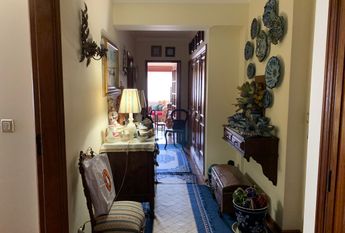 Apartamento T2 Mobilado na Praia da Barra.