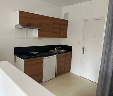 Louer studio 1 pièce de 23 m² à Rennes (35000) - Photo 2
