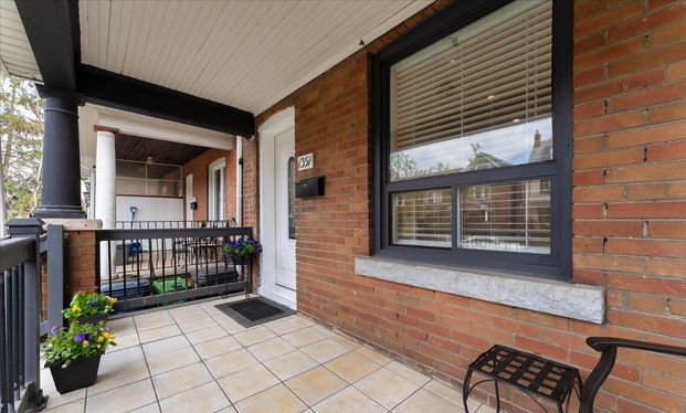 For Lease - 1351 Lansdowne Avenue Unit# Upper, Toronto, Ontario - Photo 1