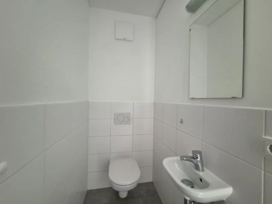 Verfügbar ab 01.10.2025 - Wohnen im Styria Center – Stilvolle Wohnungen mit hochwertiger Ausstattung und bester Anbindung - Photo 1