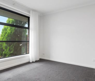 3 BEDROOM HOME WITHIN JUBILEE ESTATE - Photo 5