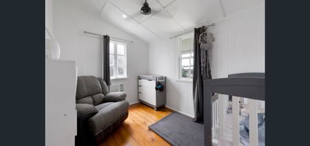 Charming Family Home in the Heart of South Mackay - Photo 5