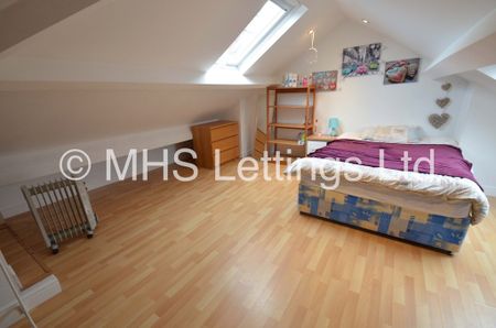 4 Bedroom Semi-Detached House for rent in Headingley Crescent - Photo 5