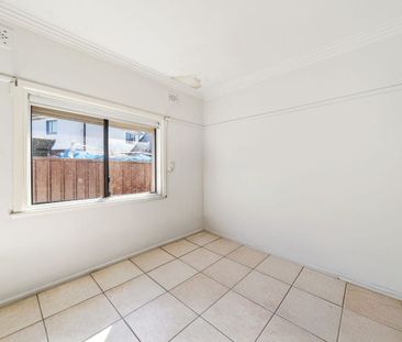 4-Bedroom Family Home with Modern Comforts and Expansive Outdoor Sp... - Photo 4