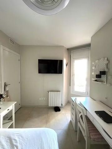 Carrer de Leiva, Barcelona, Catalonia 08014 - Foto 4