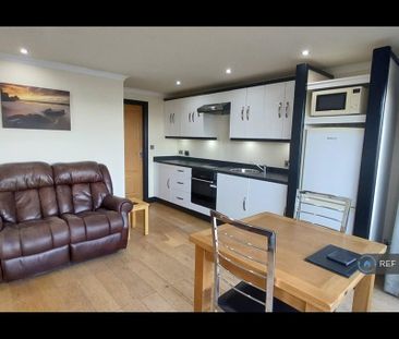 1 bedroom semi-detached house to rent - Photo 4