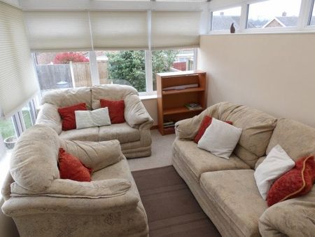 Woodbank Drive, Wollaton NG8, Property for rent - Photo 3