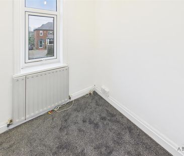 Highfield Avenue, Cheadle, Stoke-On-Trent ST10 1JW - Photo 1