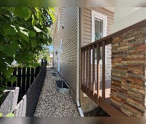3 Bed 2.5 Bath Double Garage WOW Calder Edmonton - Photo 4