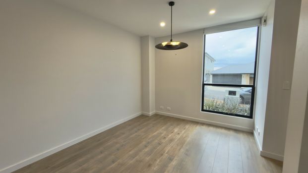 109 Buchanan Drive, Woodforde - Photo 1