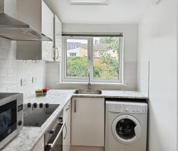 Studio to rent - Photo 6