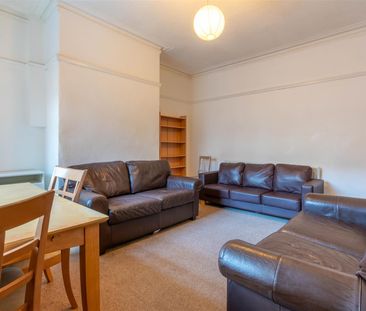 4 bed terraced house to rent in Warwick Street, Heaton, NE6 - Photo 5