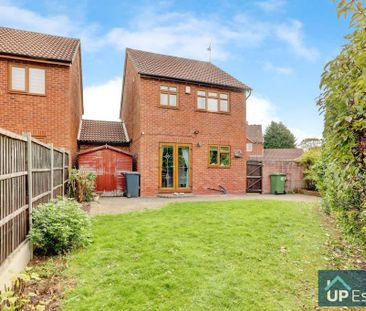 4 bedroom link detached house to rent - Photo 2