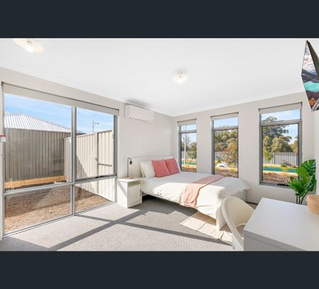 5 Arrowsmith road, Lakelands, WA 6180 - Photo 5