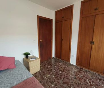 Carrer d'Ibi, Paterna, Valencian Community 46989 - Photo 2