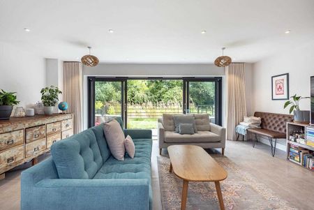 3 bedroom house to rent - Photo 3