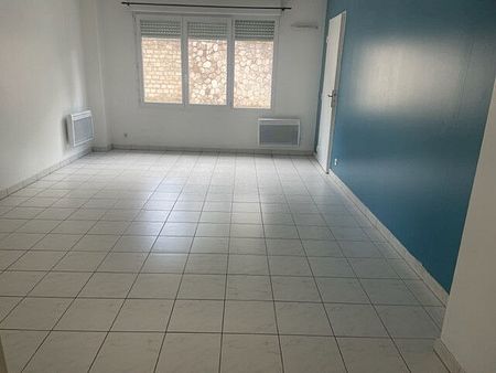 Location appartement 3 pièces, 68.00m², Alfortville - Photo 2