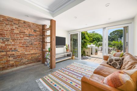 16 Gurner Street, Paddington NSW 2021 - Terrace For Rent | Domain - Photo 4