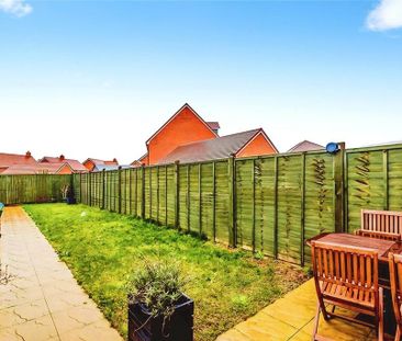 3 bedroom semi-detached house to rent - Photo 6