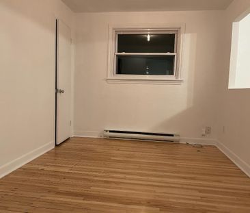 4 1/2 entièrement repeint - 2 chambres - Maizerets - 1200 $/mois - Photo 4