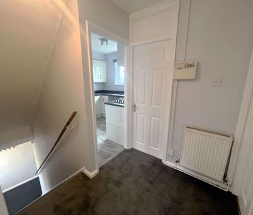 2 bedroom apartment to rent - Photo 3