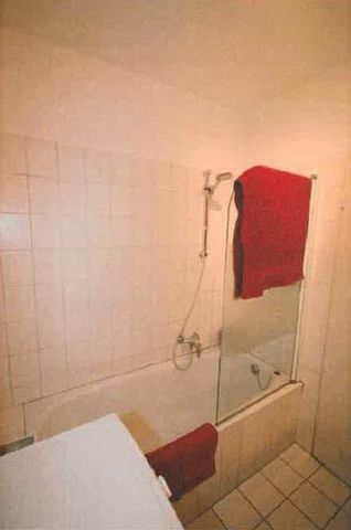 Top-gepflegte 2 Zimmer-Wohnung mit 2 Dachterrassen in Emden Wolthusen - Photo 4