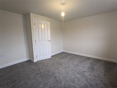 4 bedroom terraced house to rent - Photo 2