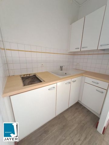 2 PIÈCES PROCHE LYCÉE MATHIAS - Photo 2