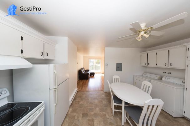 5385 de la Sérénade - Photo 1