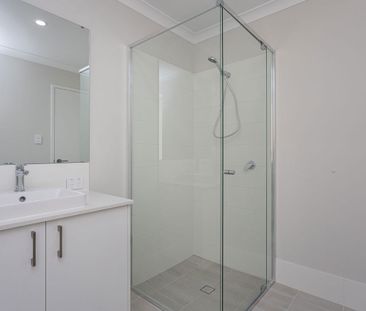 71 Greenpoint Way, Hilbert, WA 6112 - Photo 5