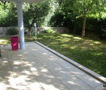 NIMES PUECH DU TEIL - T2 avec CLIMATISATIOIN, JARDIN et GARAGE - Photo 6
