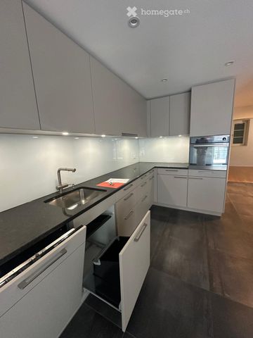 Moderne 3.5-Zimmer-Wohnung mit Balkon & Bergsicht – 87 m² - Foto 3