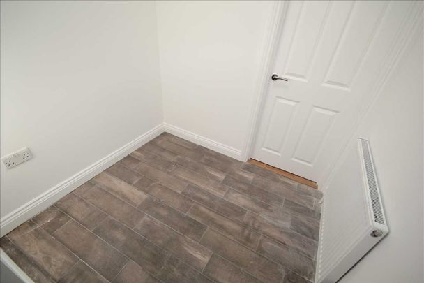 Whippendell Road, Watford - Photo 1