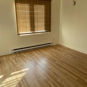 Rosemont, 5 ½ rénové. Libre immédiatement. - Photo 2