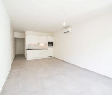 Instapklaar éénslaapkamerappartement met stadstuin - Photo 3