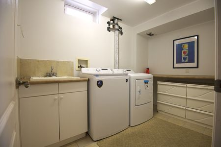 For Lease - 70 Thomas Legge Crescent, Richmond Hill, Ontario - Photo 5