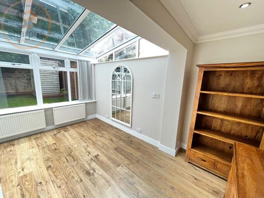 3 bedroom flat to rent - Photo 1