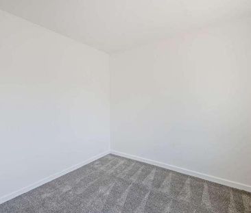 Glendale Close, Bradford, BD6 - Photo 5