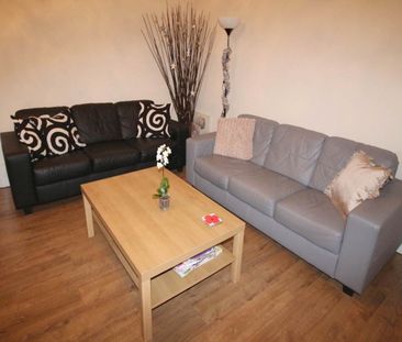 Morris Lane (Room 4), Kirkstall, Leeds - Photo 2