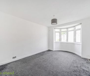2 bedroom end of terrace house to rent - Photo 3