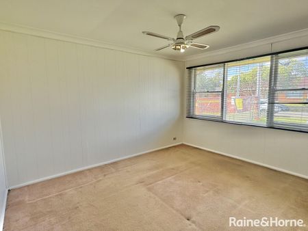 63 Canberra Street, Oxley Park, NSW 2760 - Photo 3