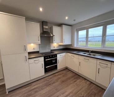 4 bedroom townhouse to rent - Photo 6