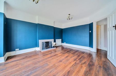 4 bedroom detached house to rent - Photo 4